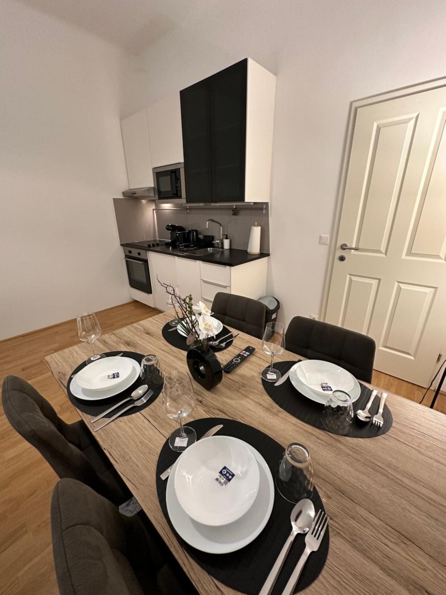 Cozy-5-Person Apartment In Vienna 5 Luaran gambar
